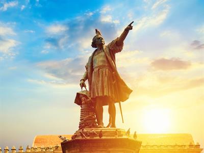 Christopher Columbus Statue at Dominican Republic.jpg