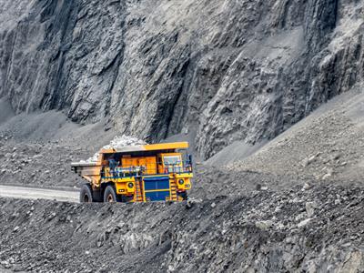 Truck in quarry - Minerals -Mining - North America - Yaclass.jpg