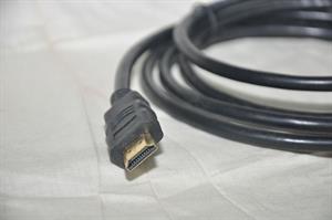 800px-HDMI_Cable.jpg