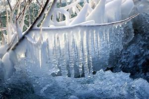 icicles-3157278_1280.jpg