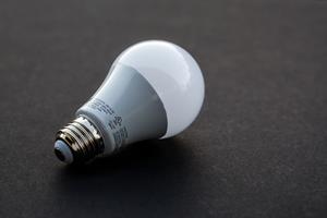 light-bulb-3591126_1280.jpg