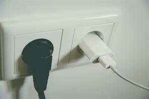 socket17946161280jpg.jpg