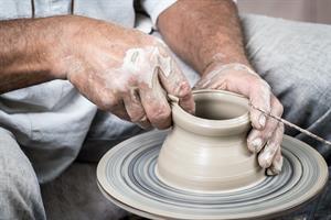 pottery-1139047_1280.jpg